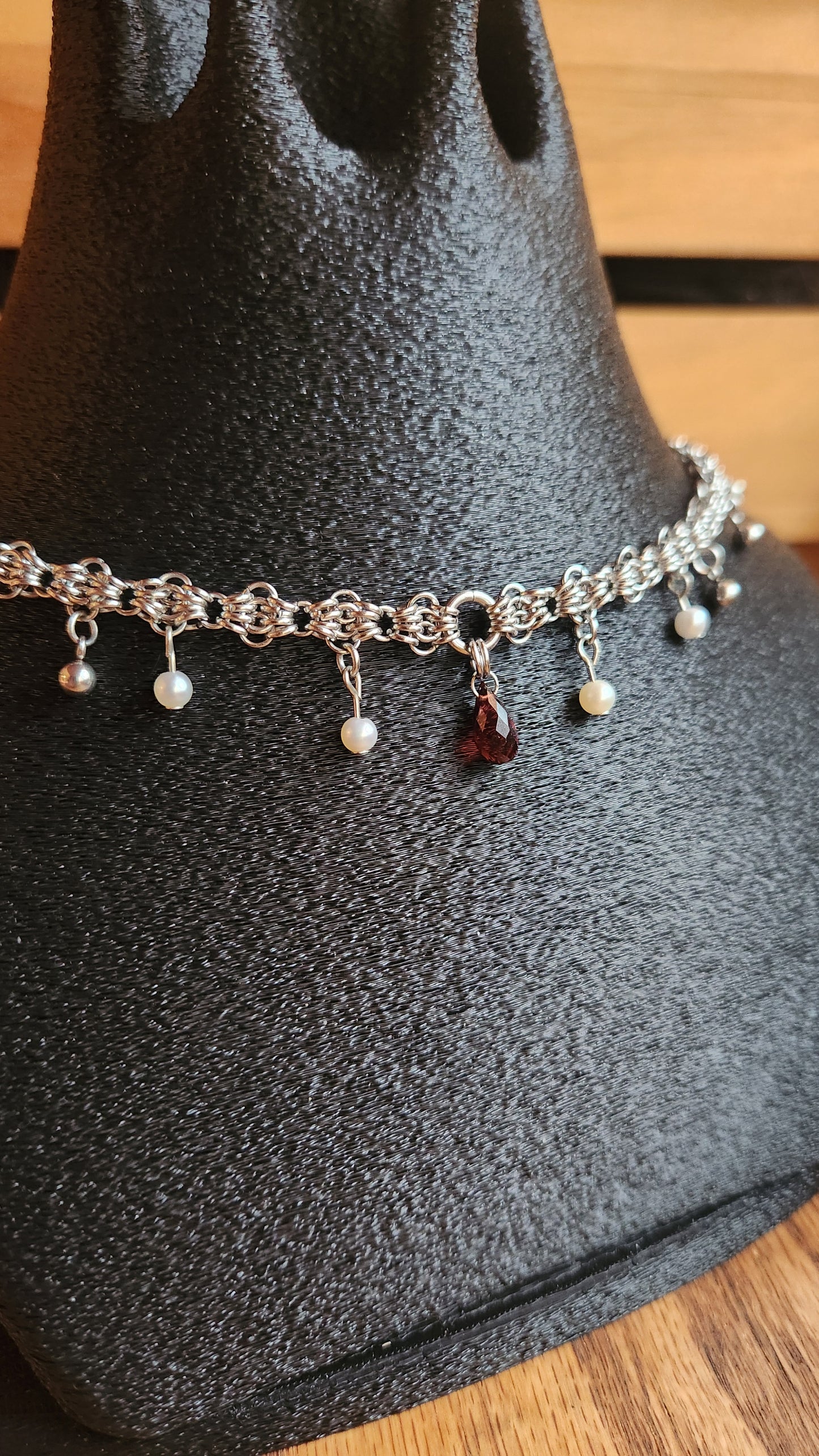 Pearls and Garnet Micromaille