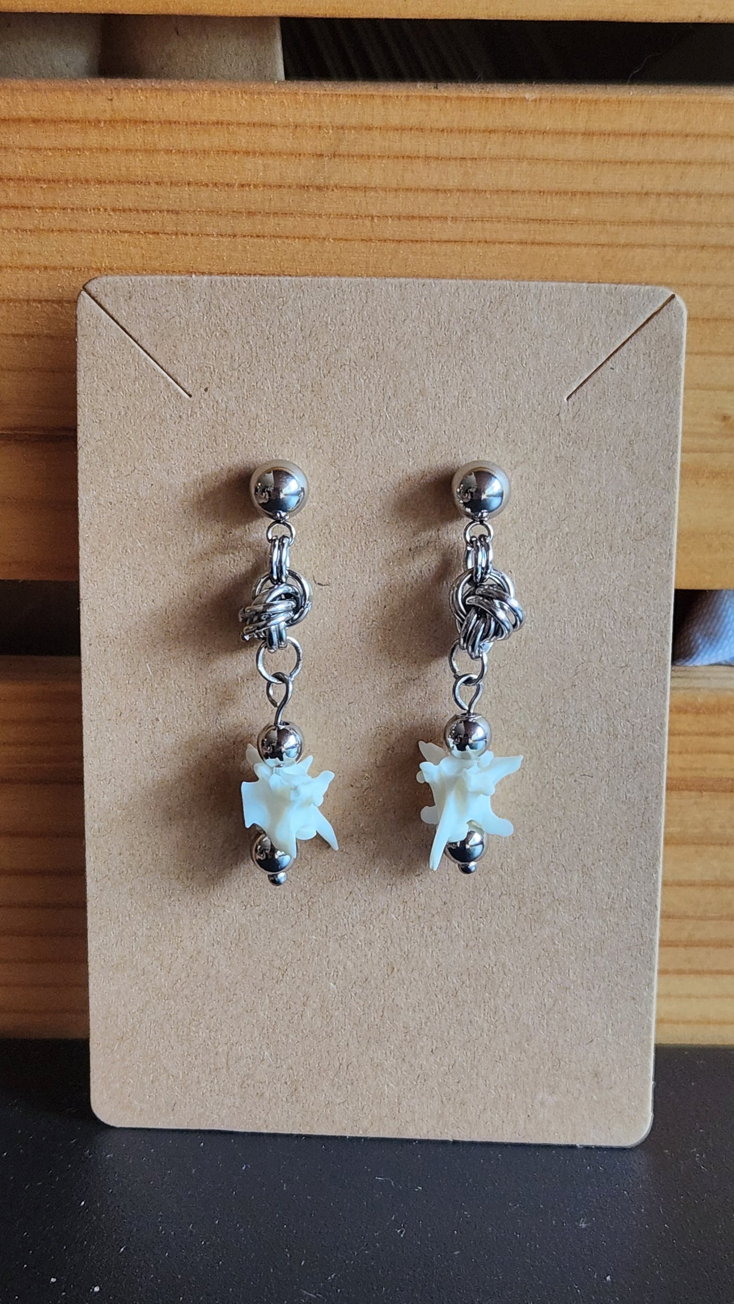 Snake vertebrae studs