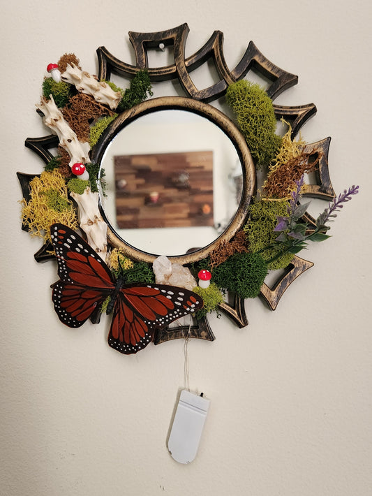 Accent Mirror