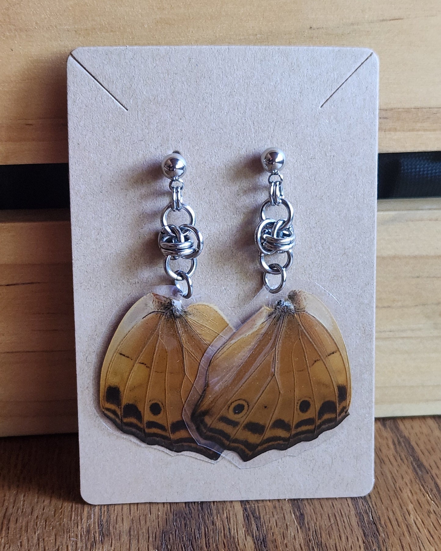 Chainmaille stud earrings