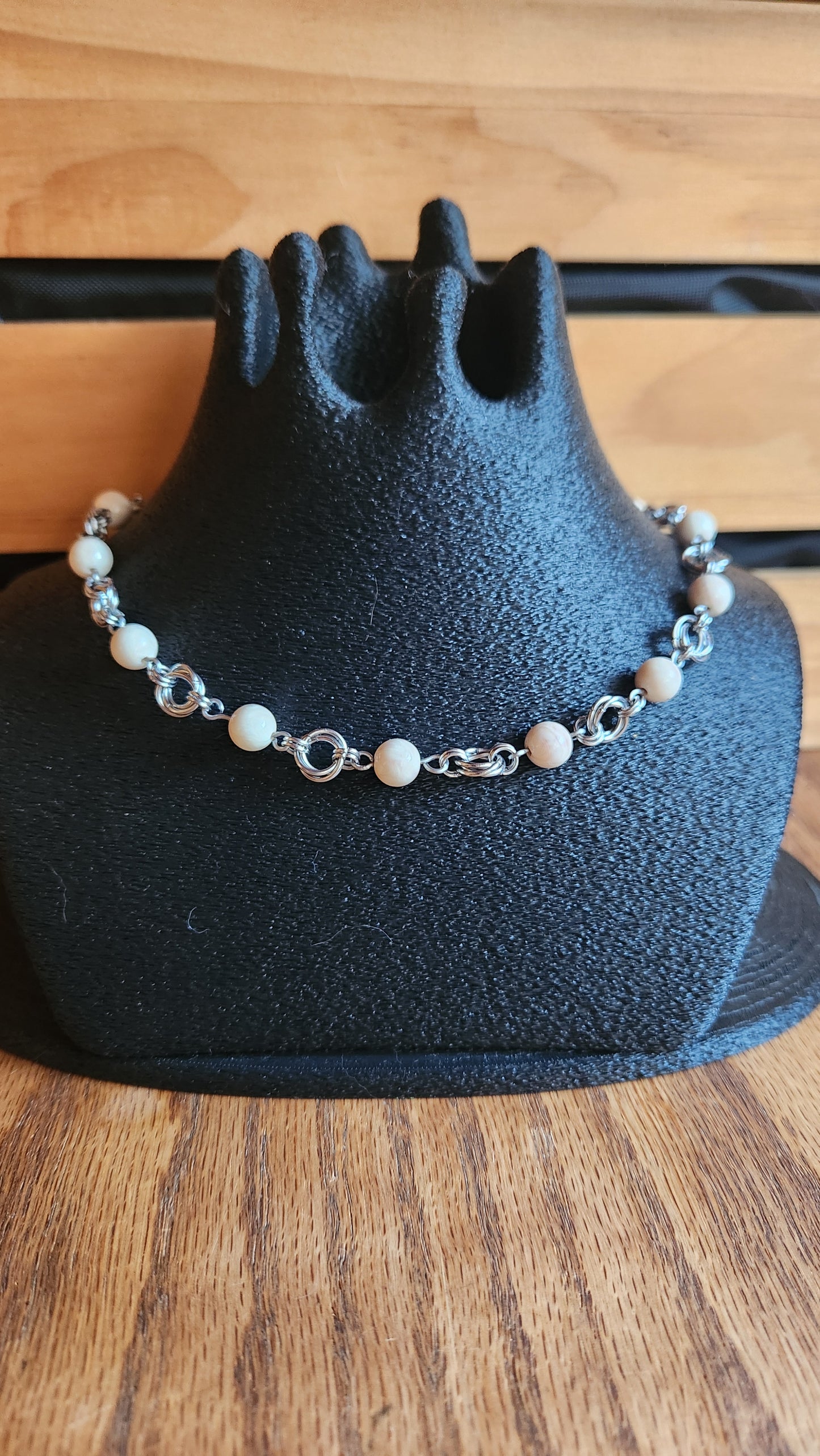 Baubles necklace