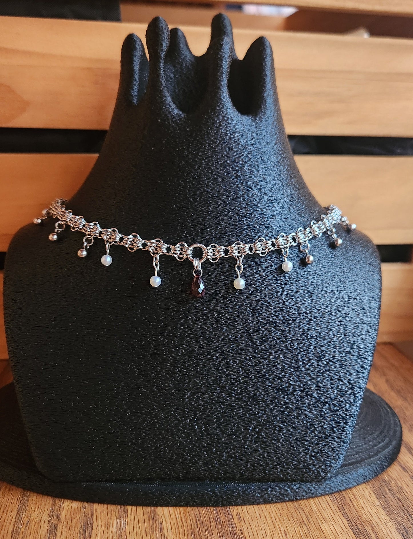 Pearls and Garnet Micromaille