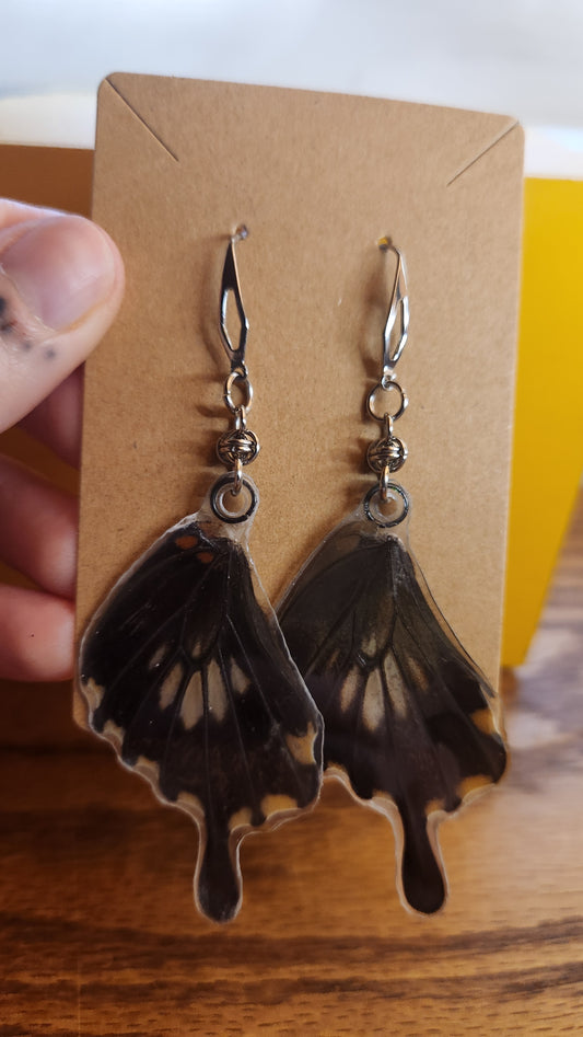 Butterfly ear-wings