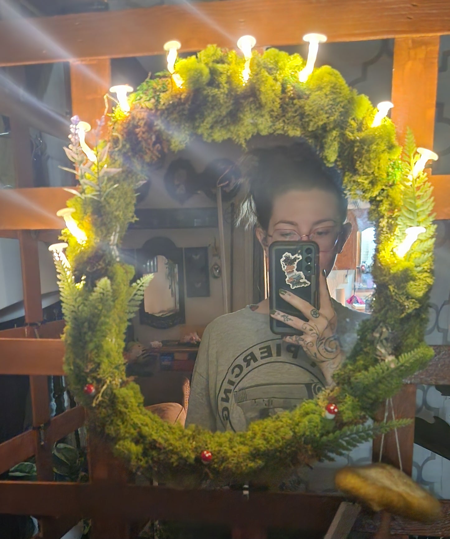 LED mushrooms mirror