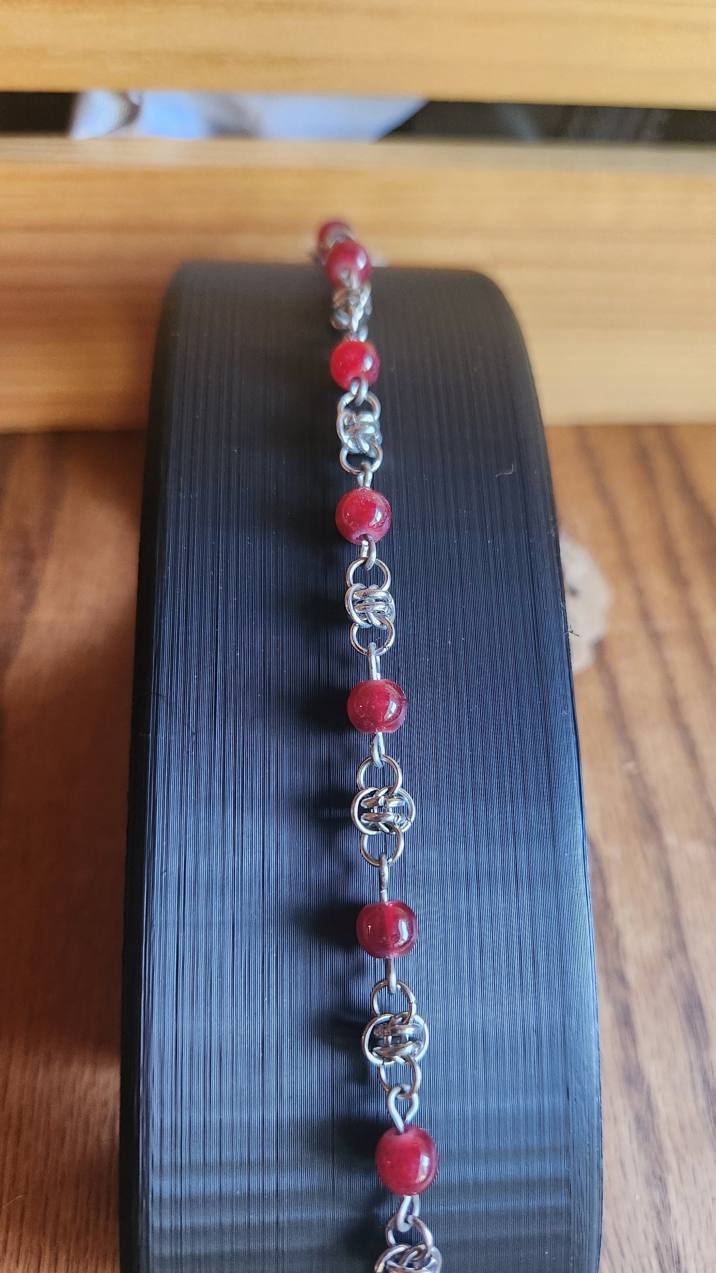 Bracelet Barrel and Beads (red)