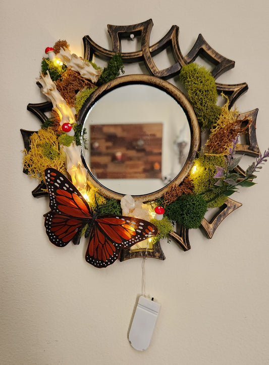 Accent Mirror