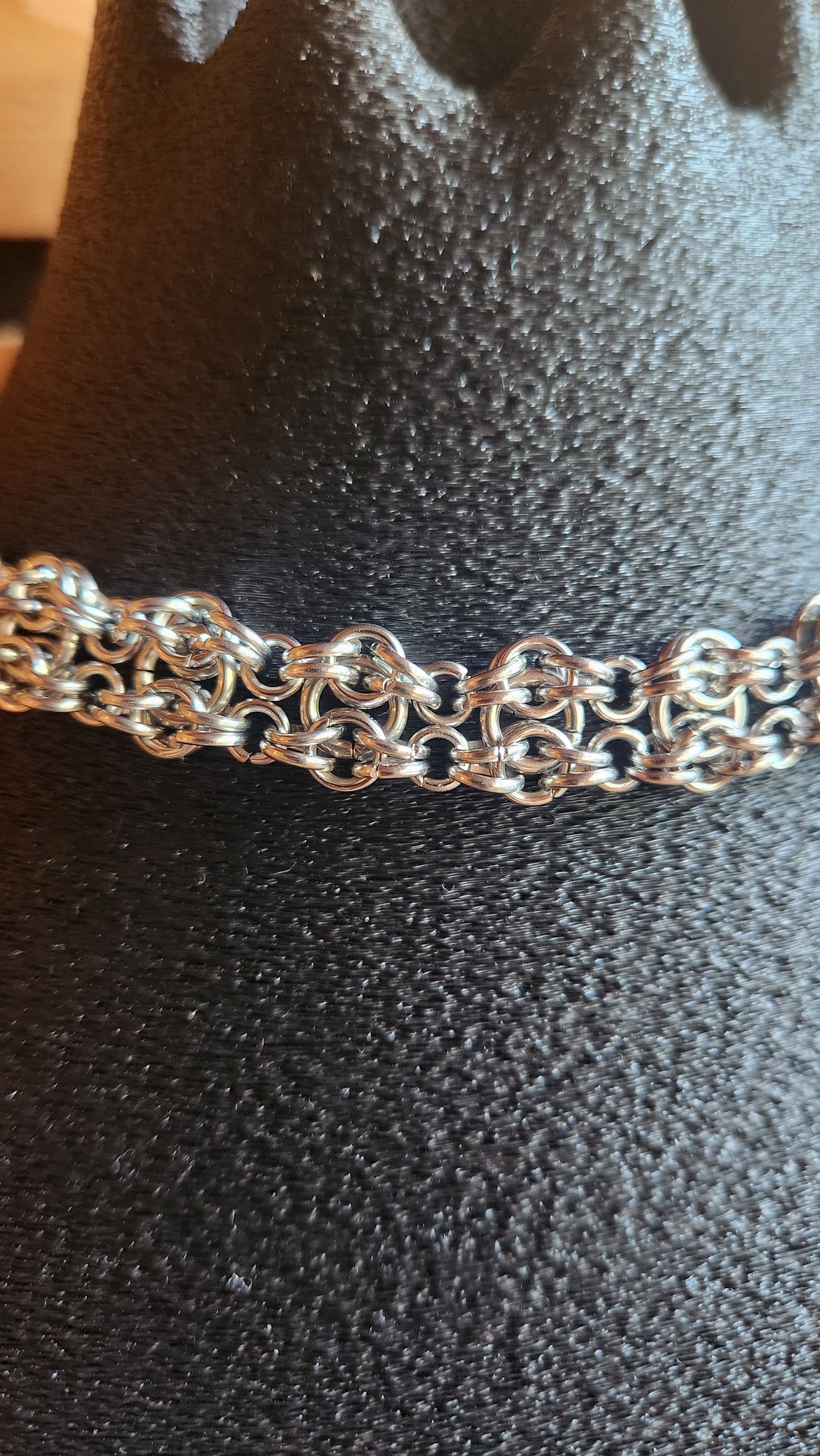 Chainmaille choker 14in