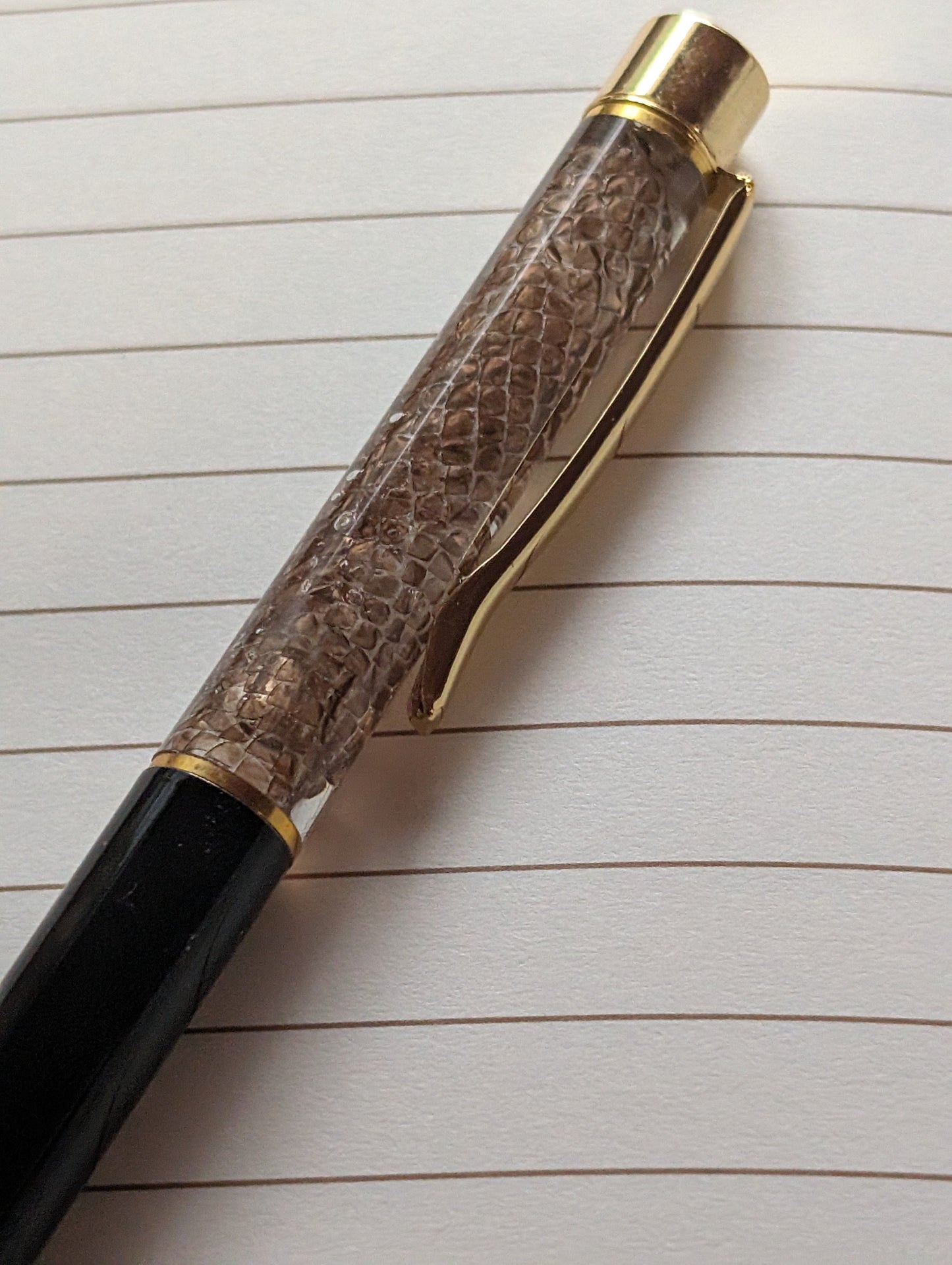 Classic Snake Shed Pen